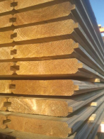 Geïmpregneerde geschaafde en geploegde planken(met 4 vellingkanten)