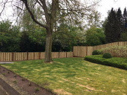 schutting-geimpregneerd-schuin-op-maat-gemaakt-3