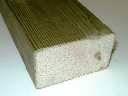 Geïmpregneerde regels 4,0 x 7,0 cm