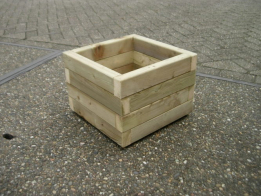 Bloembak, model Tolbrug, vierkant, 40 mm dik, 21 cm hoog, 40 x 40 cm